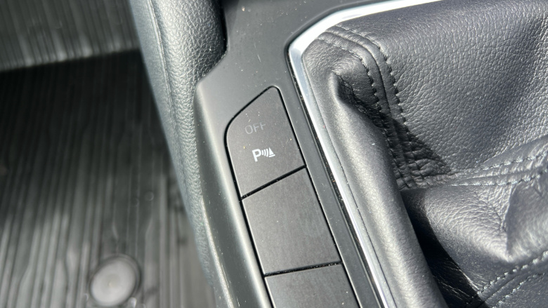 Ford Focus 1.5 EcoBlue 120 Titanium 5dr Diesel Hatchback